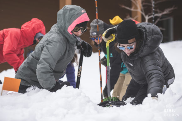 justeetredehors 196 filles excavent